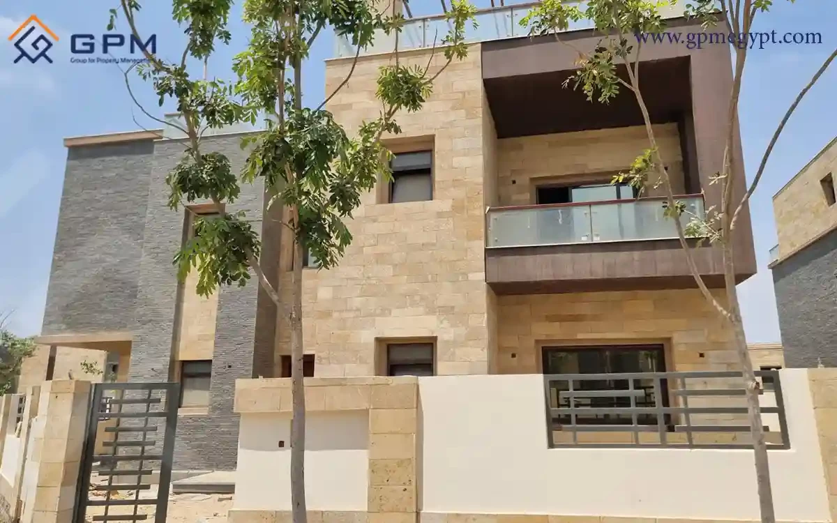 فيلا مستقلة للبيع في تاج سيتي مساحة 516م